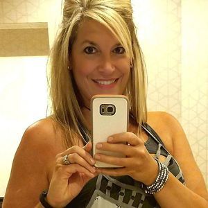 Meet your Posher, Vicki